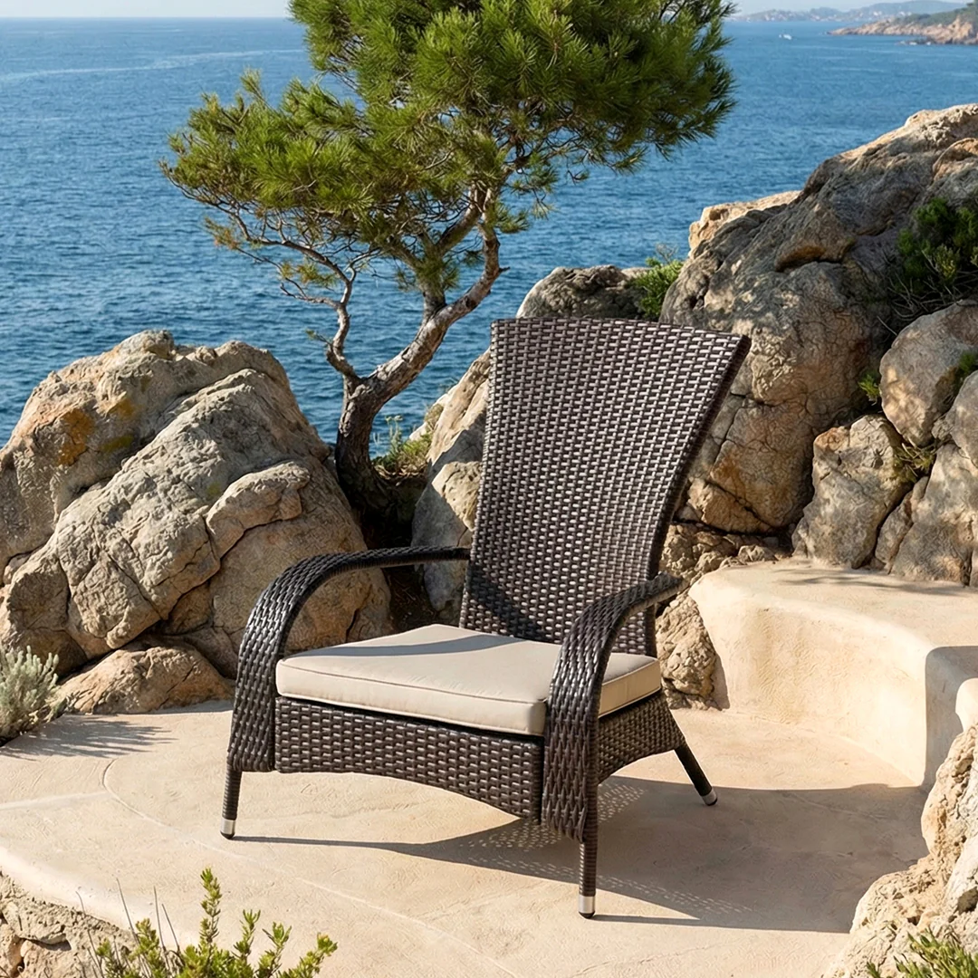 Outdoor Wing Chair